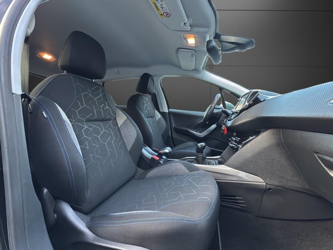 Peugeot 2008 - Photo 10