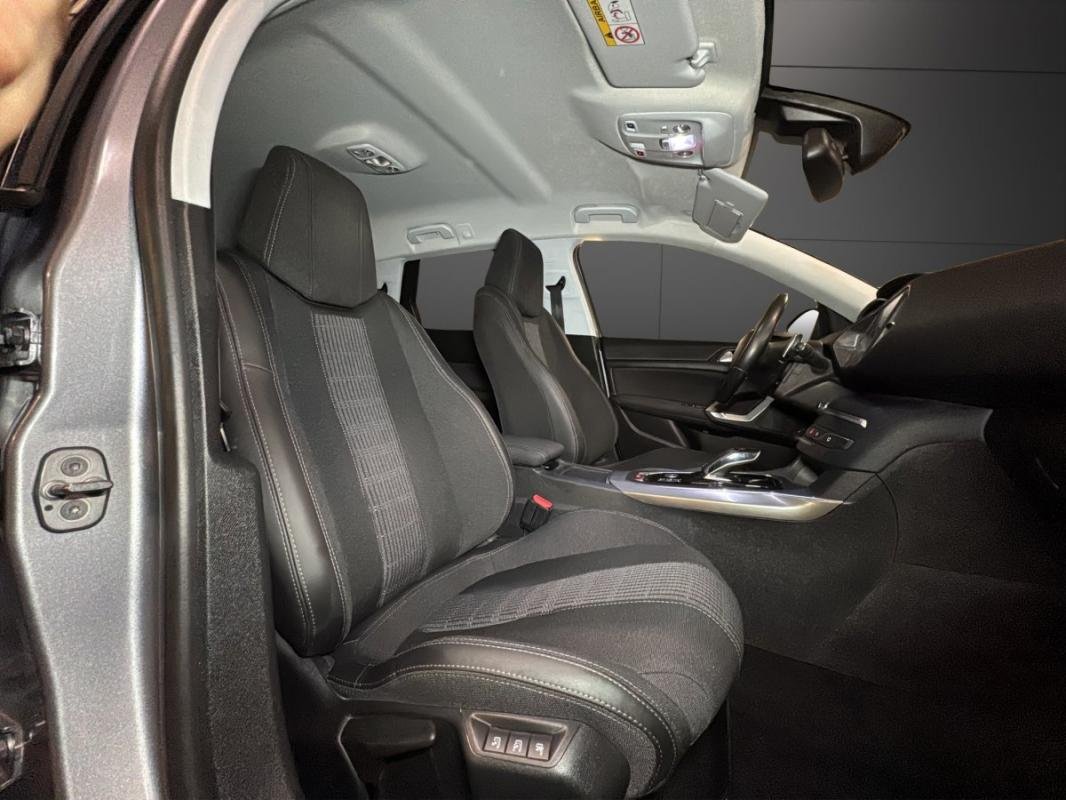Peugeot 308 SW - Photo 17
