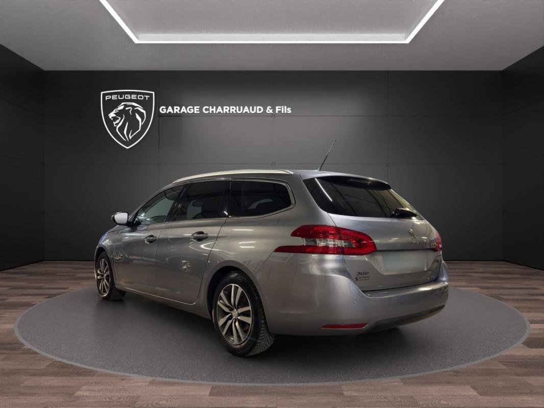 Peugeot 308 SW - Photo 5