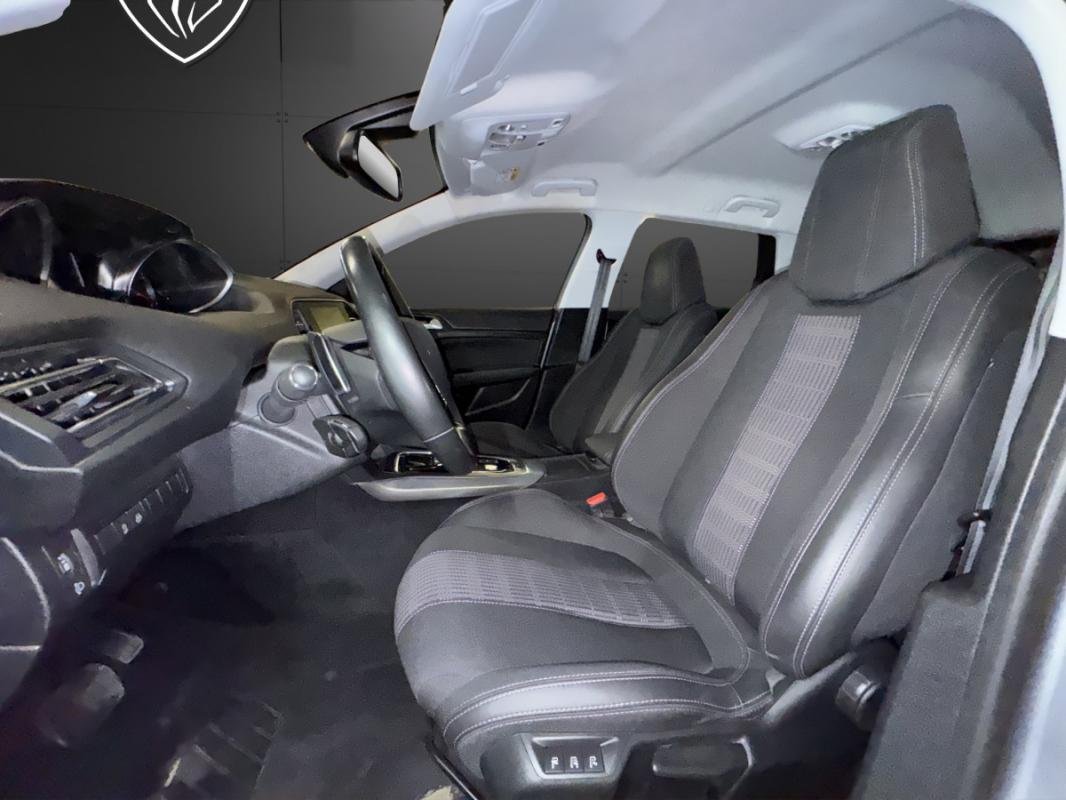 Peugeot 308 SW - Photo 9