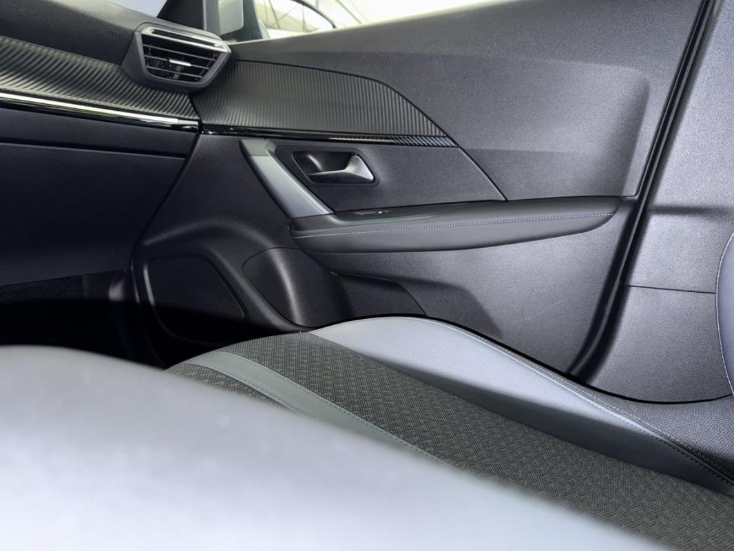 Peugeot 2008 - Photo 16