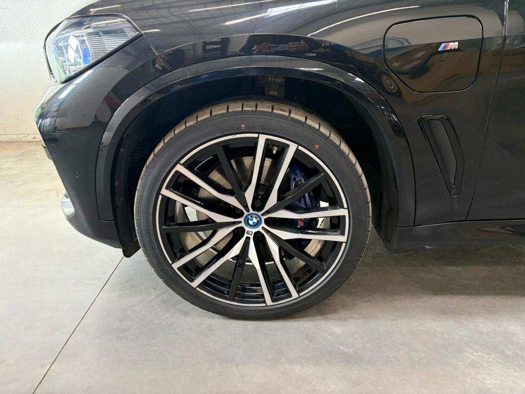 BMW X5 - Photo 11
