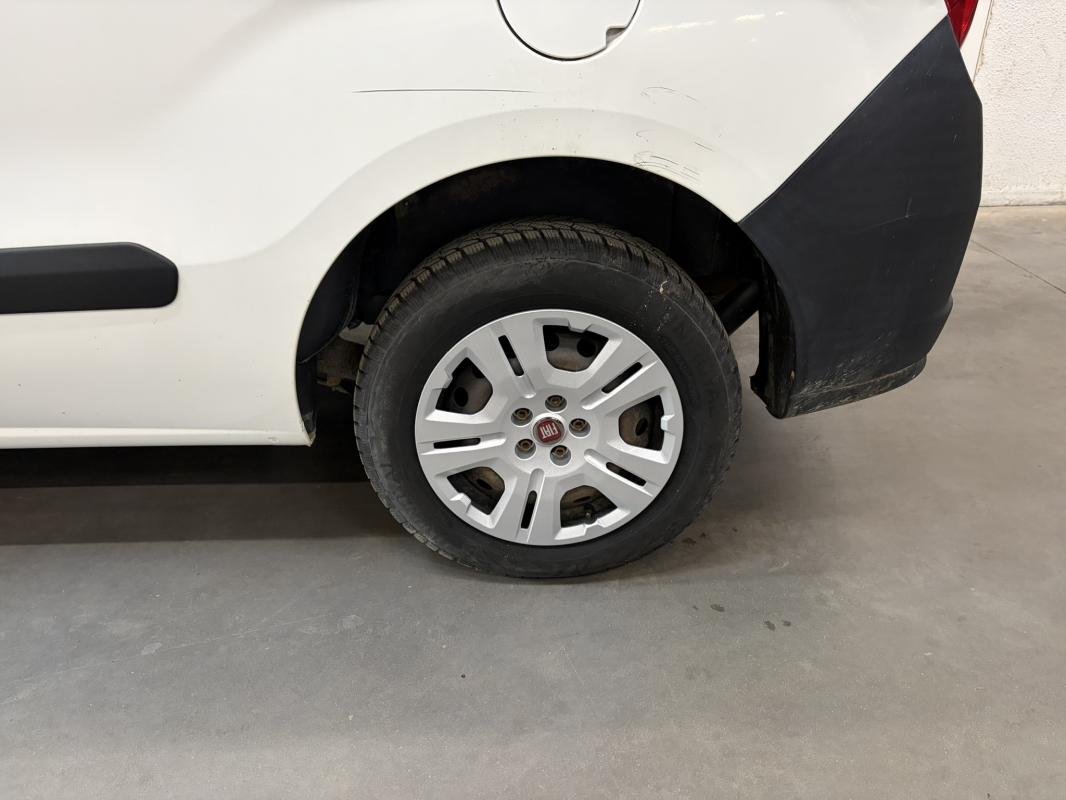 Fiat Doblo Cargo - Photo 11