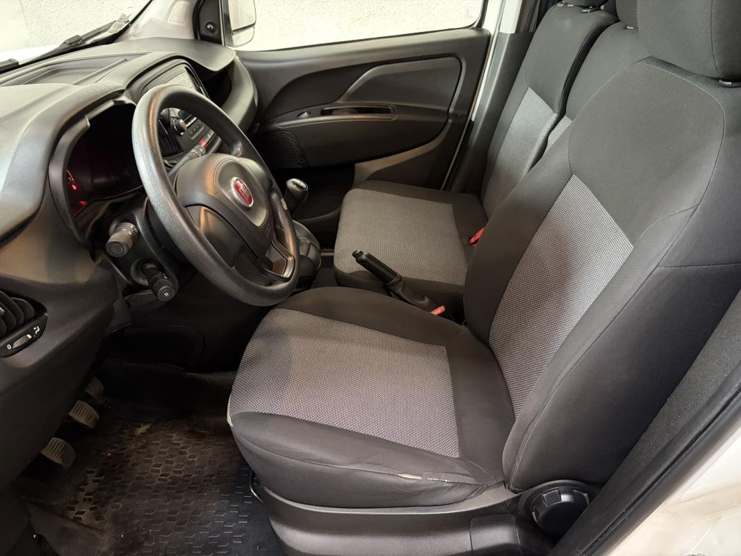 Fiat Doblo Cargo - Photo 16