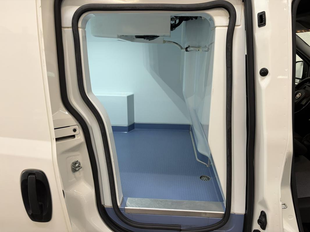 Fiat Doblo Cargo - Photo 33