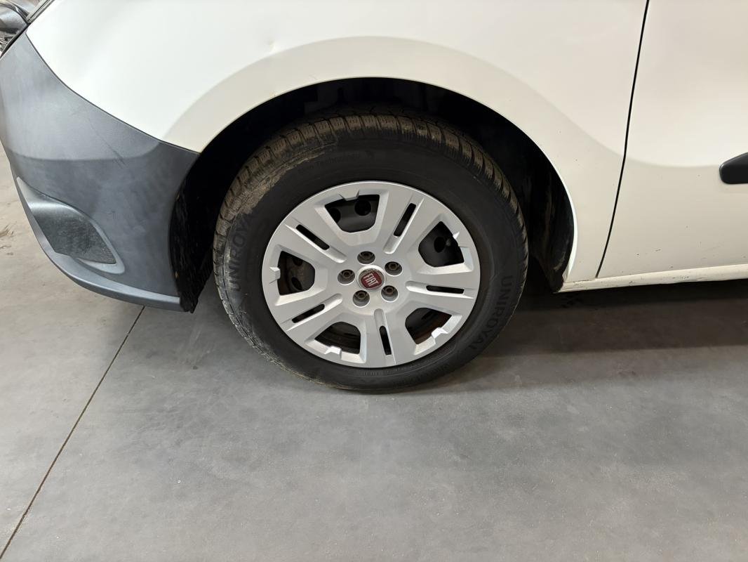Fiat Doblo Cargo - Photo 10