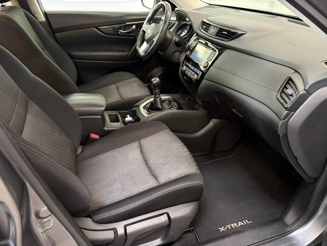 Nissan X-Trail - Photo 24