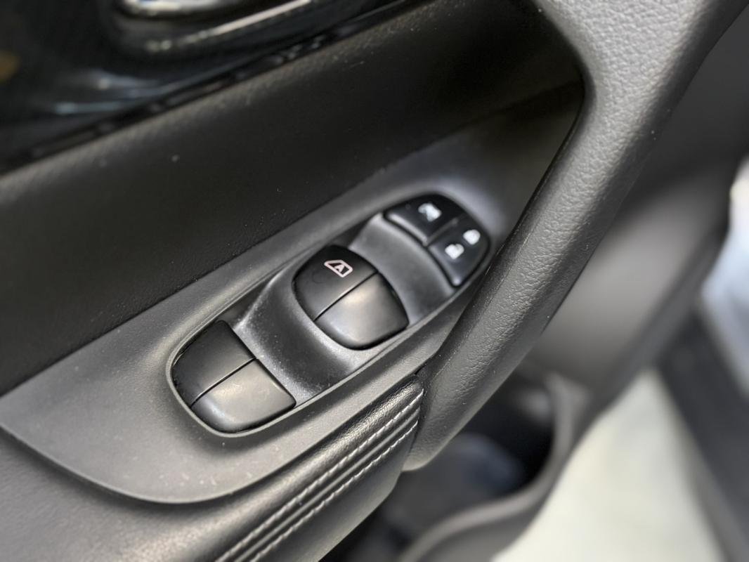 Nissan X-Trail - Photo 31