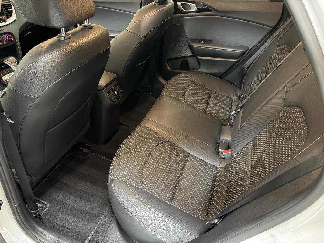 Kia Xceed - Photo 18