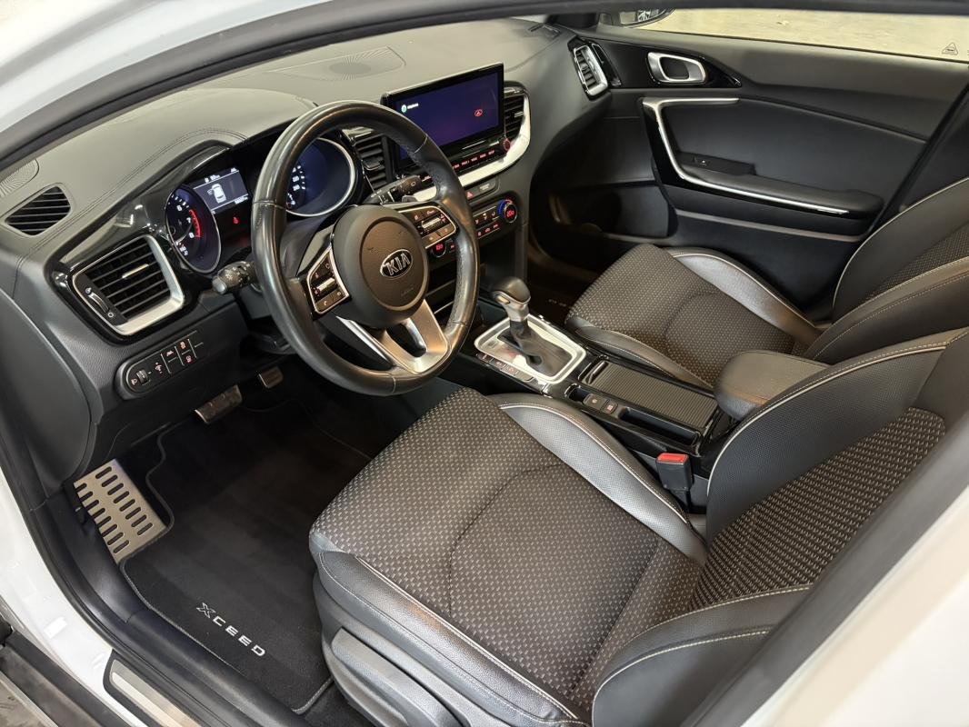 Kia Xceed - Photo 19