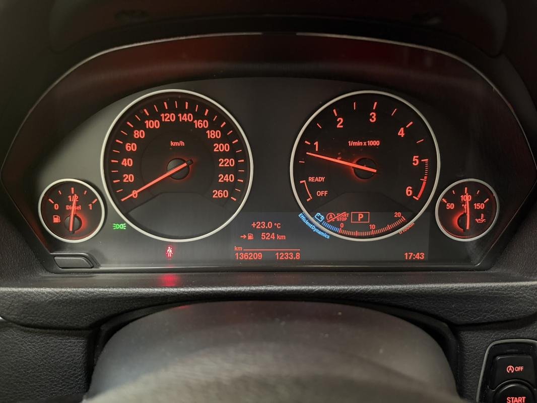 BMW Série 3 Gran Turismo - Photo 23