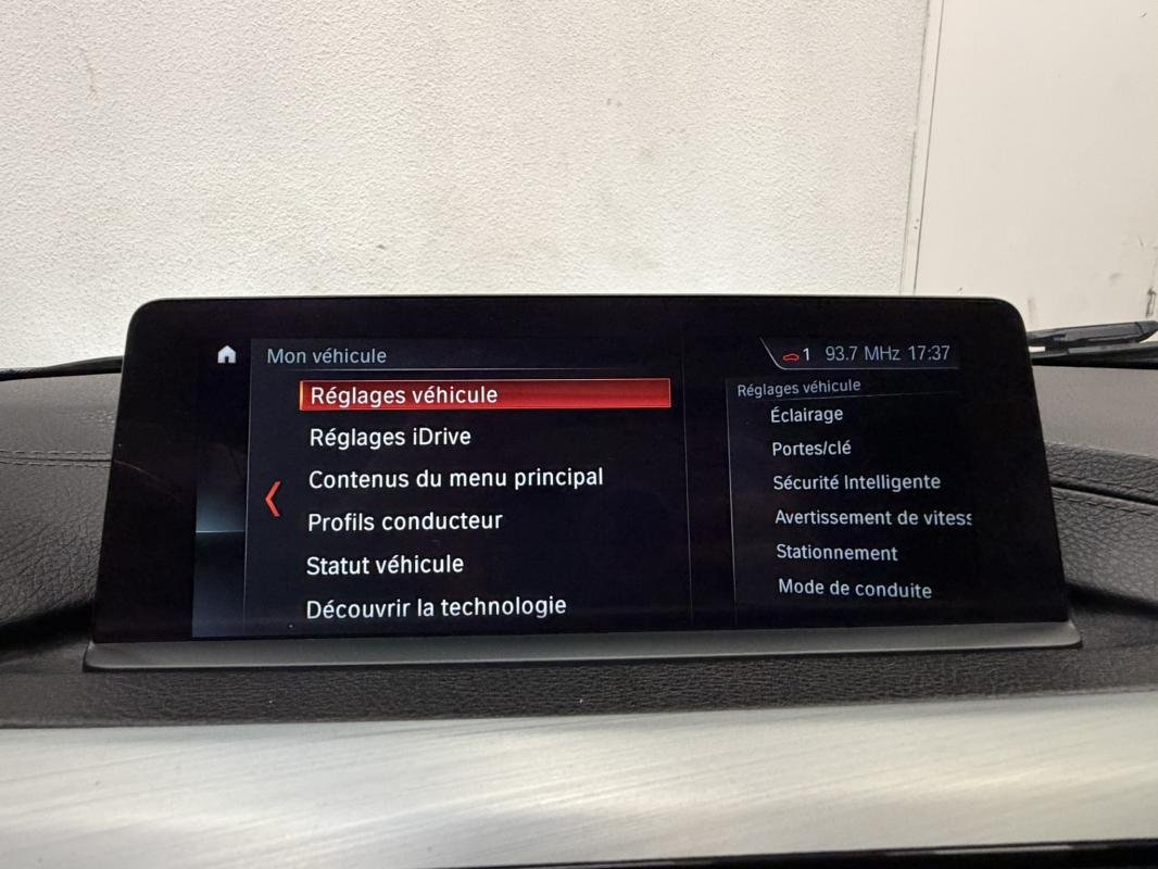 BMW 320d Touring - Photo 21