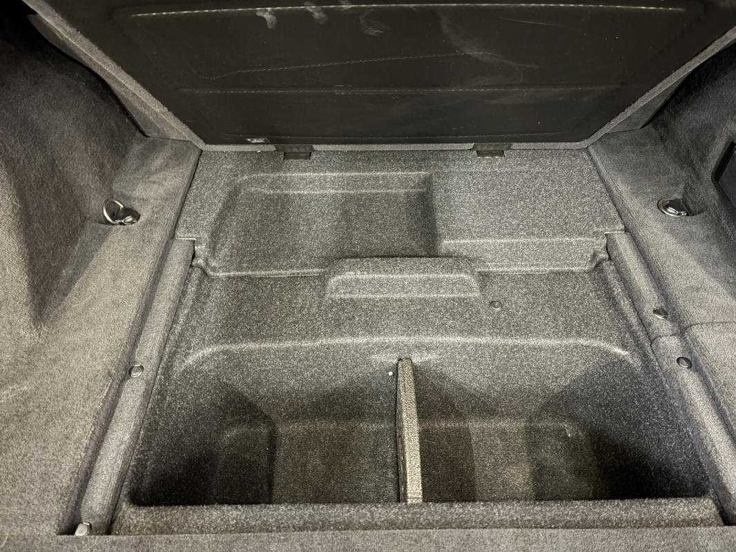 BMW 320d Touring - Photo 38