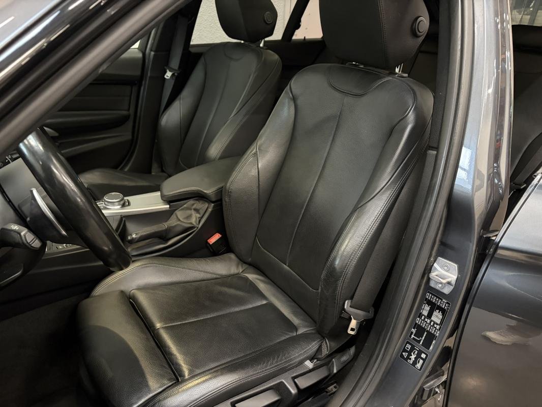 BMW 320d Touring - Photo 46
