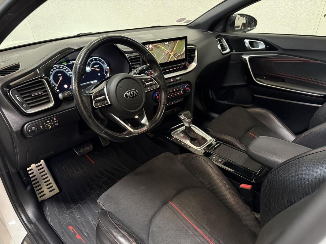 Kia ProCeed - Photo 18