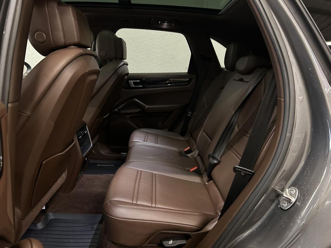 Porsche Cayenne - Photo 13