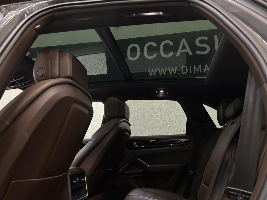Porsche Cayenne - Photo 22