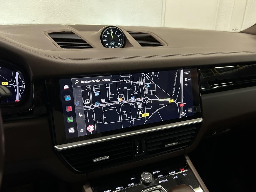 Porsche Cayenne - Photo 30