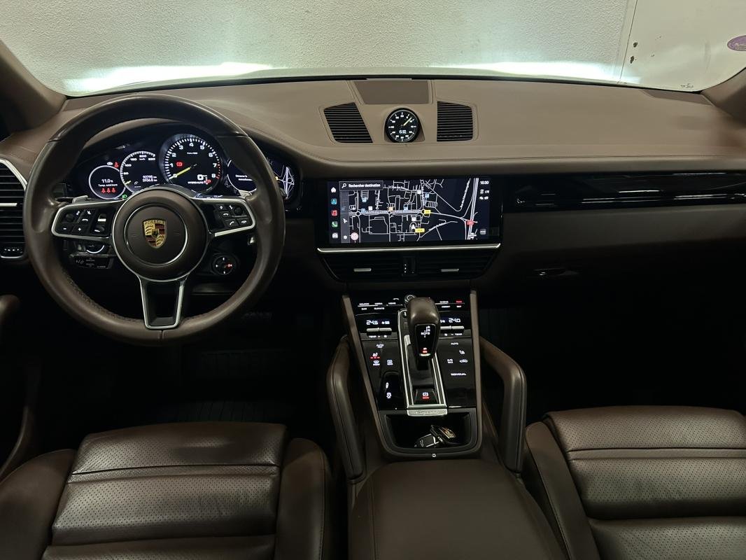 Porsche Cayenne - Photo 3