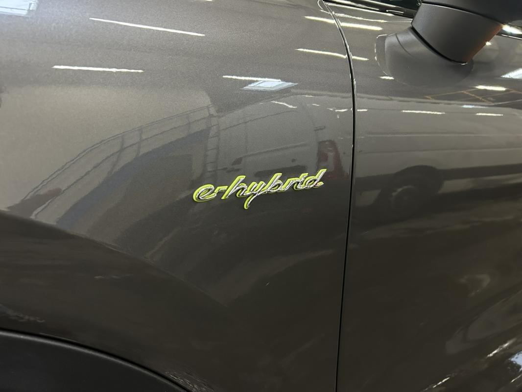 Porsche Cayenne - Photo 38
