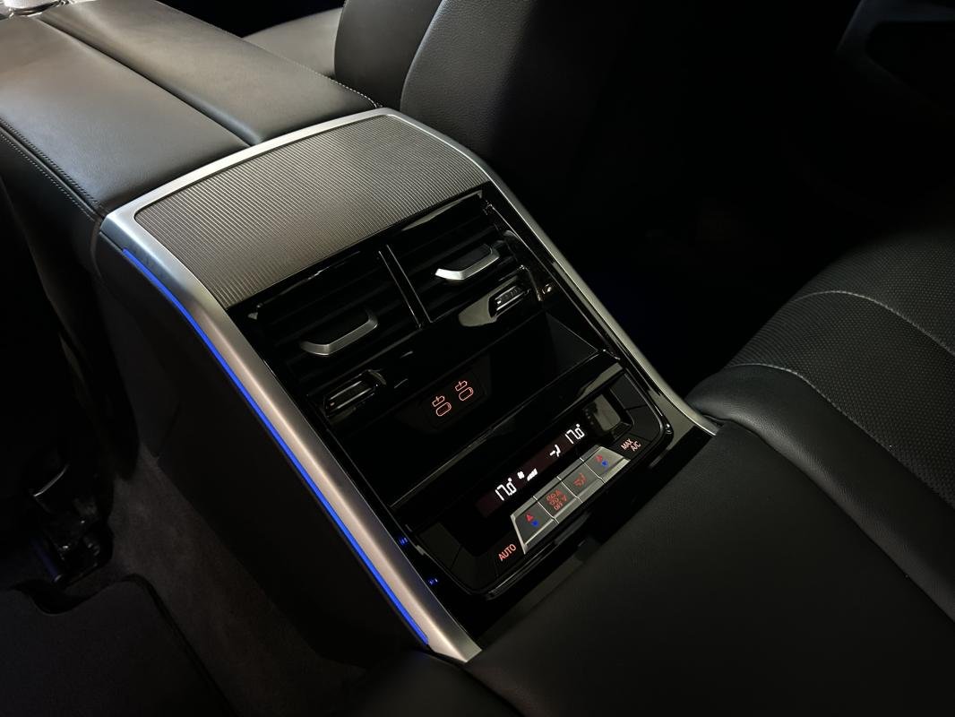 BMW Série 8 Gran Coupé - Photo 35