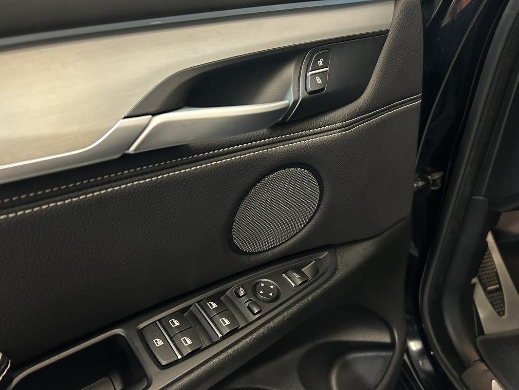 BMW X6 - Photo 13