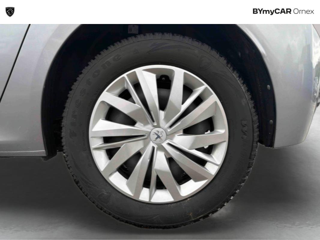 Peugeot 208 - Photo 15
