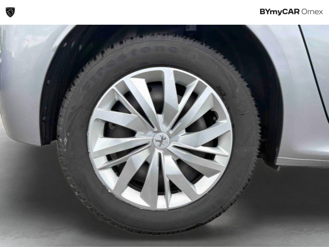 Peugeot 208 - Photo 16