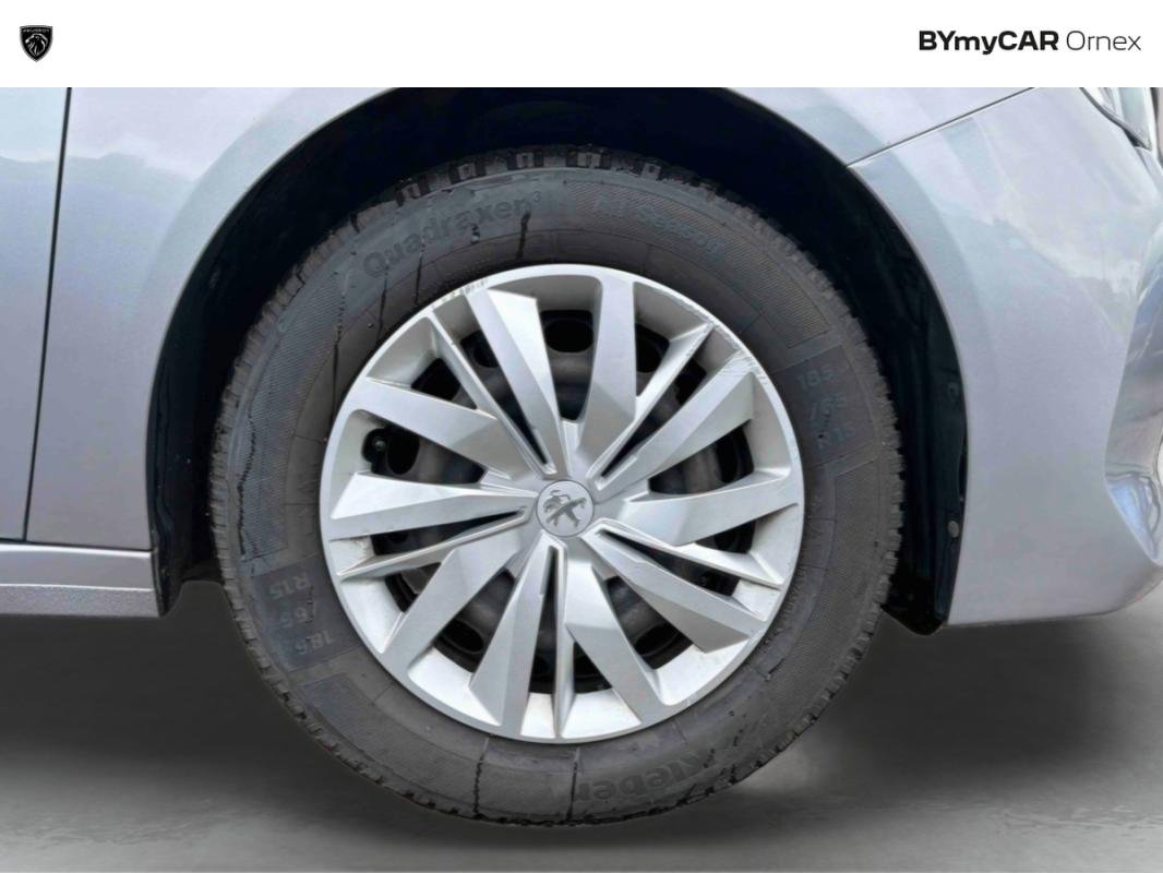 Peugeot 208 - Photo 17