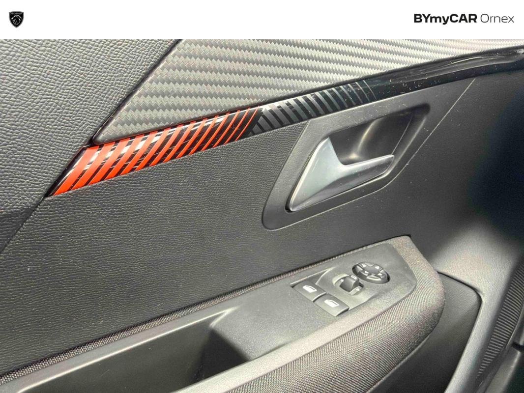 Peugeot 208 - Photo 24