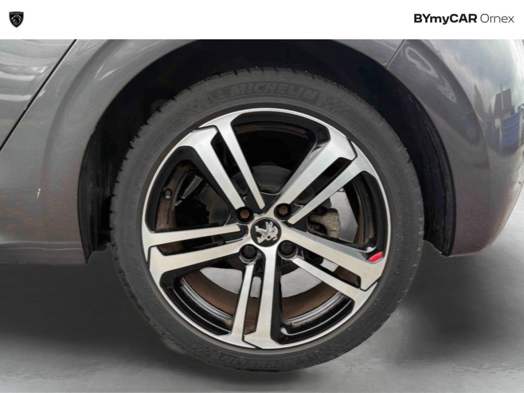Peugeot 208 - Photo 15