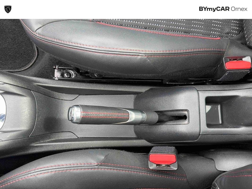 Peugeot 208 - Photo 23