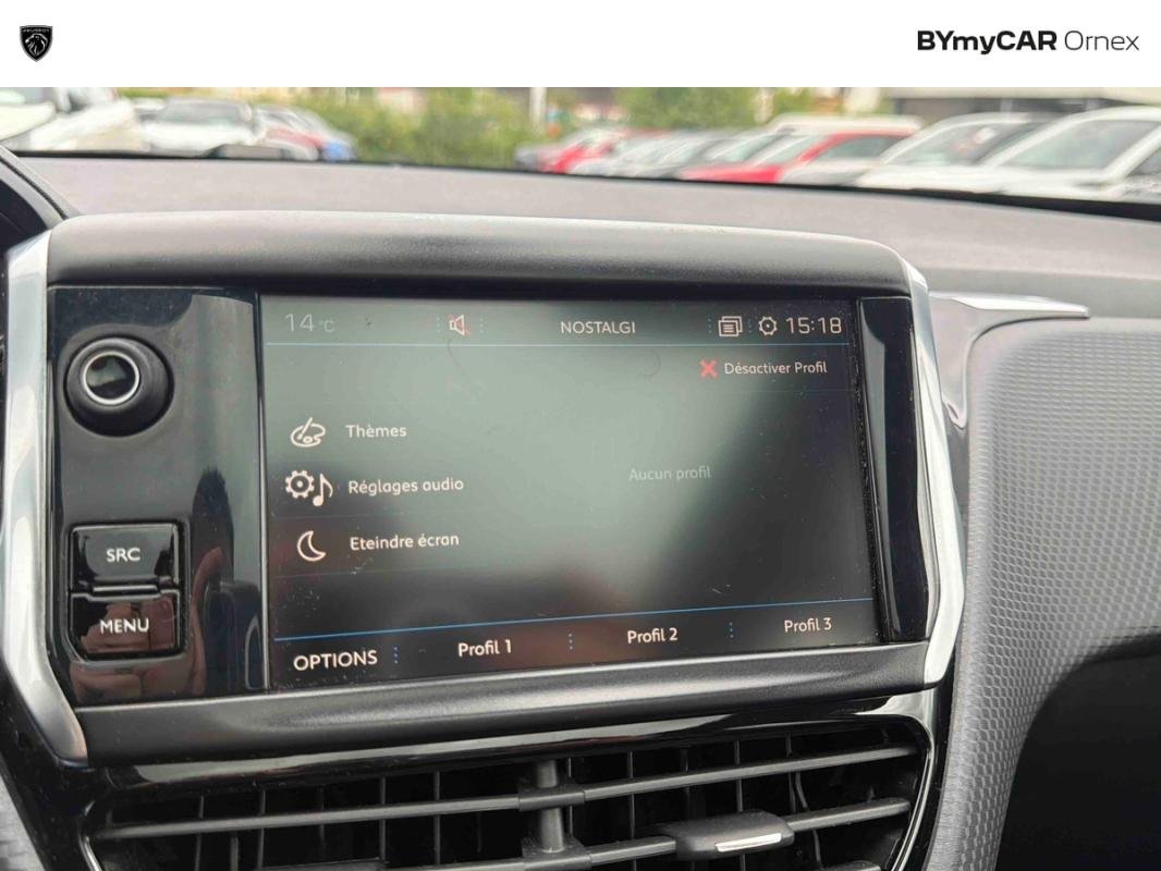 Peugeot 208 - Photo 33