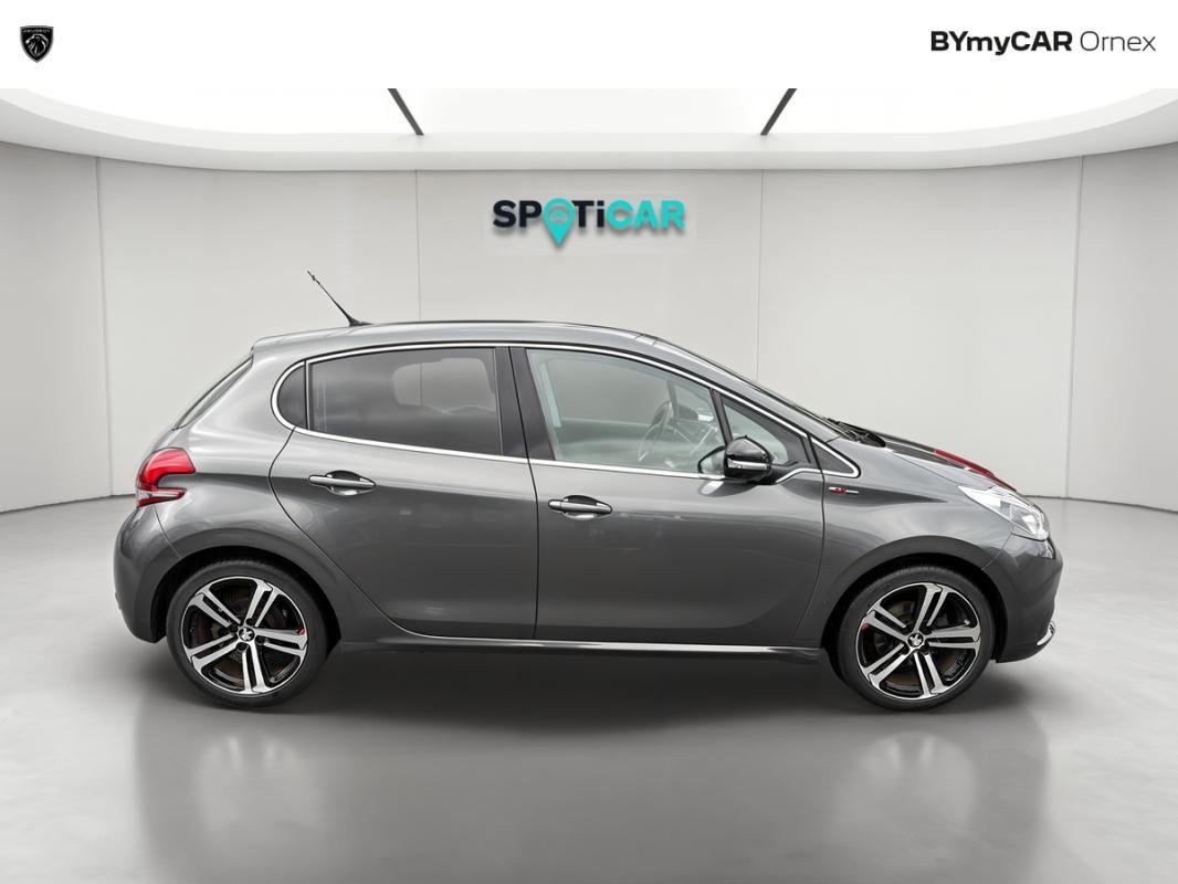 Peugeot 208 - Photo 6