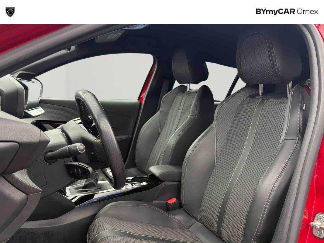 Peugeot 208 - Photo 11