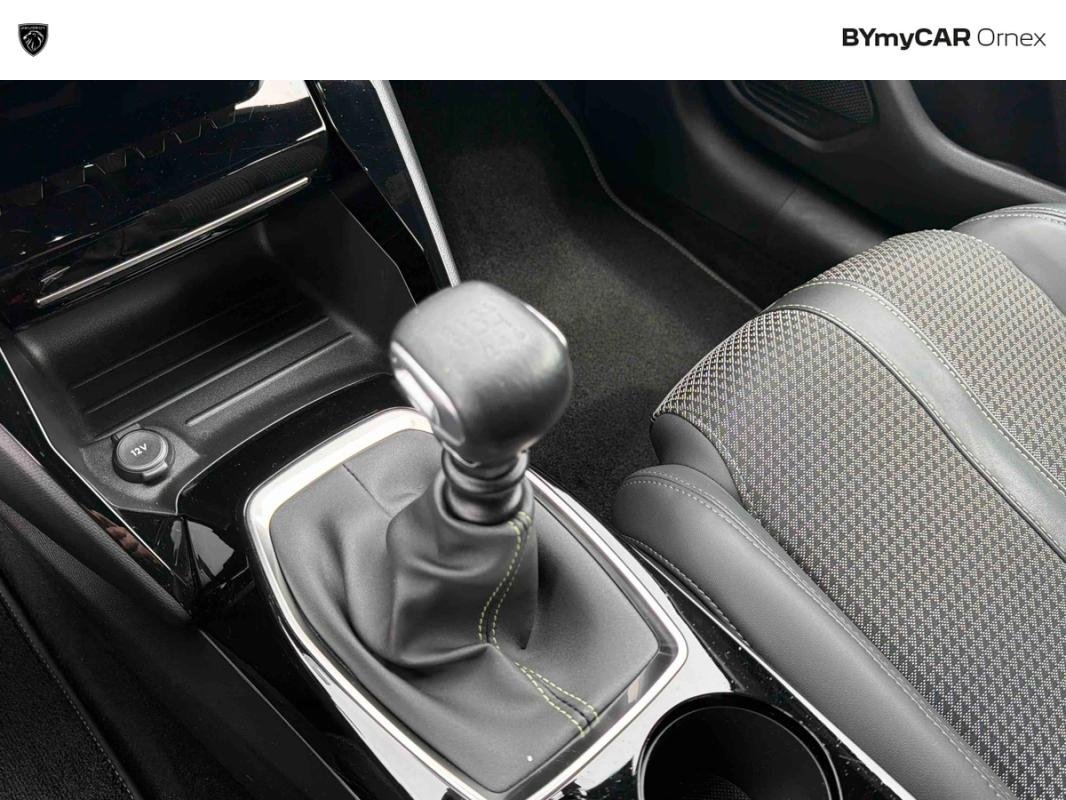 Peugeot 208 - Photo 19