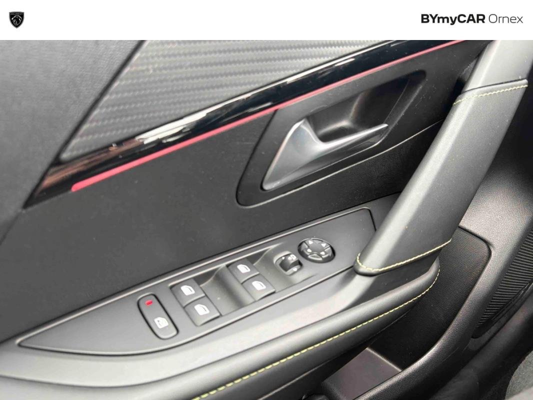 Peugeot 208 - Photo 24