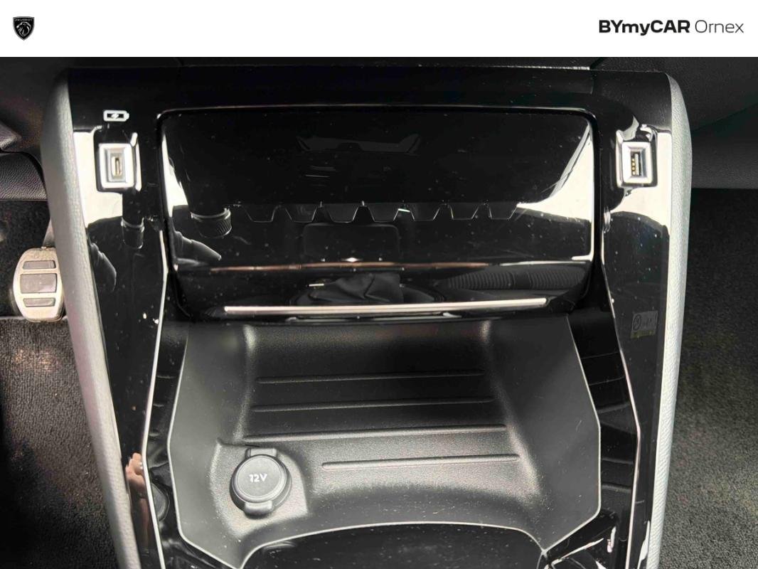 Peugeot 208 - Photo 27