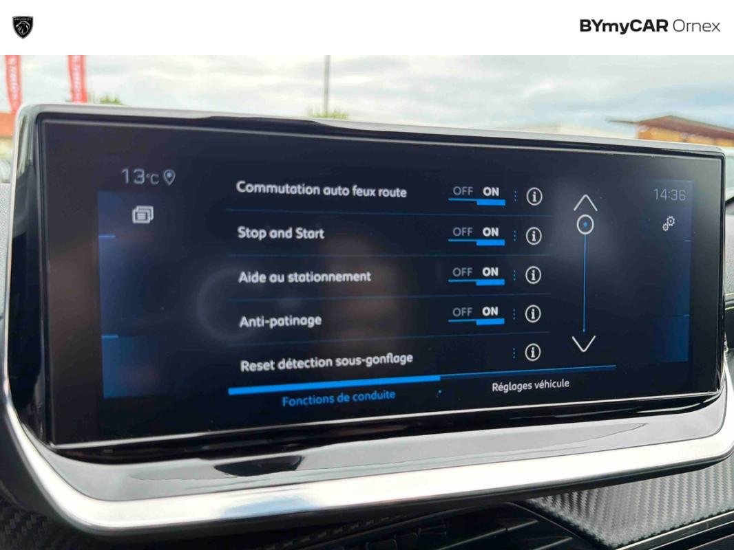 Peugeot 208 - Photo 32