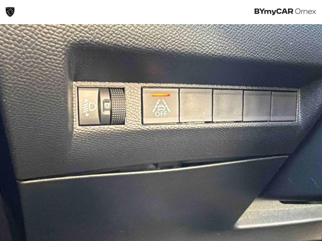 Peugeot 208 - Photo 26