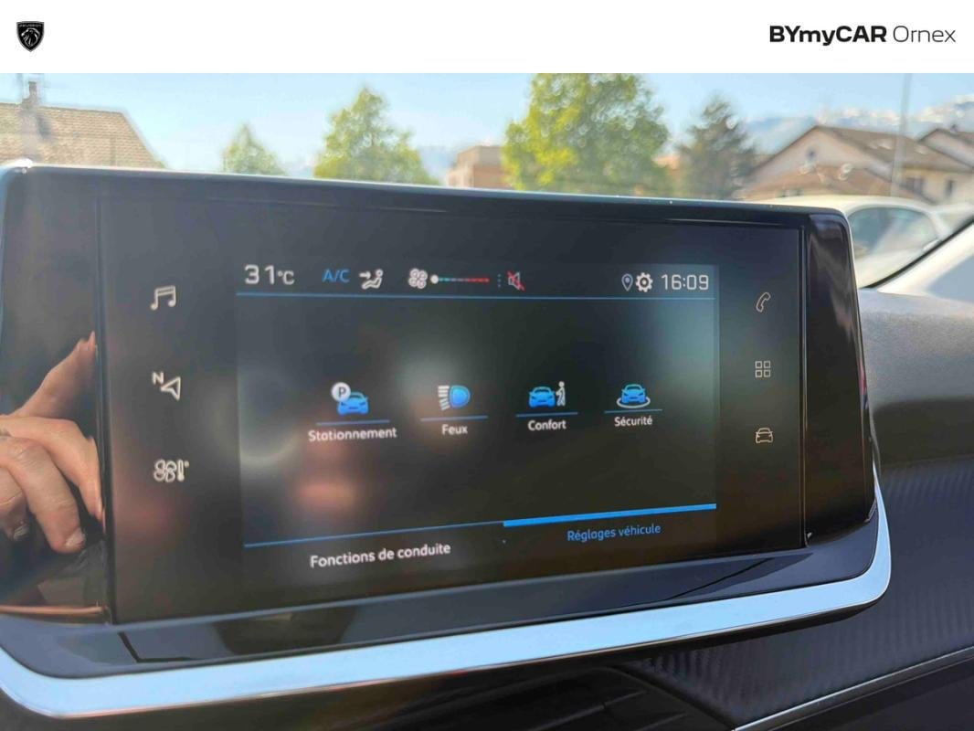 Peugeot 208 - Photo 33