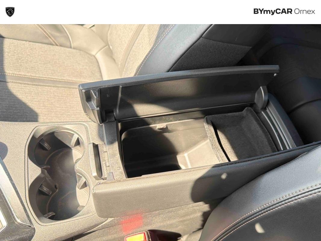 Peugeot 3008 - Photo 24