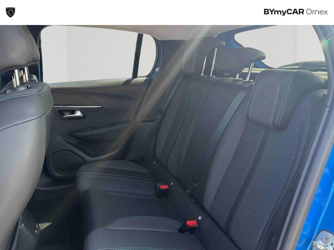Peugeot 208 - Photo 18