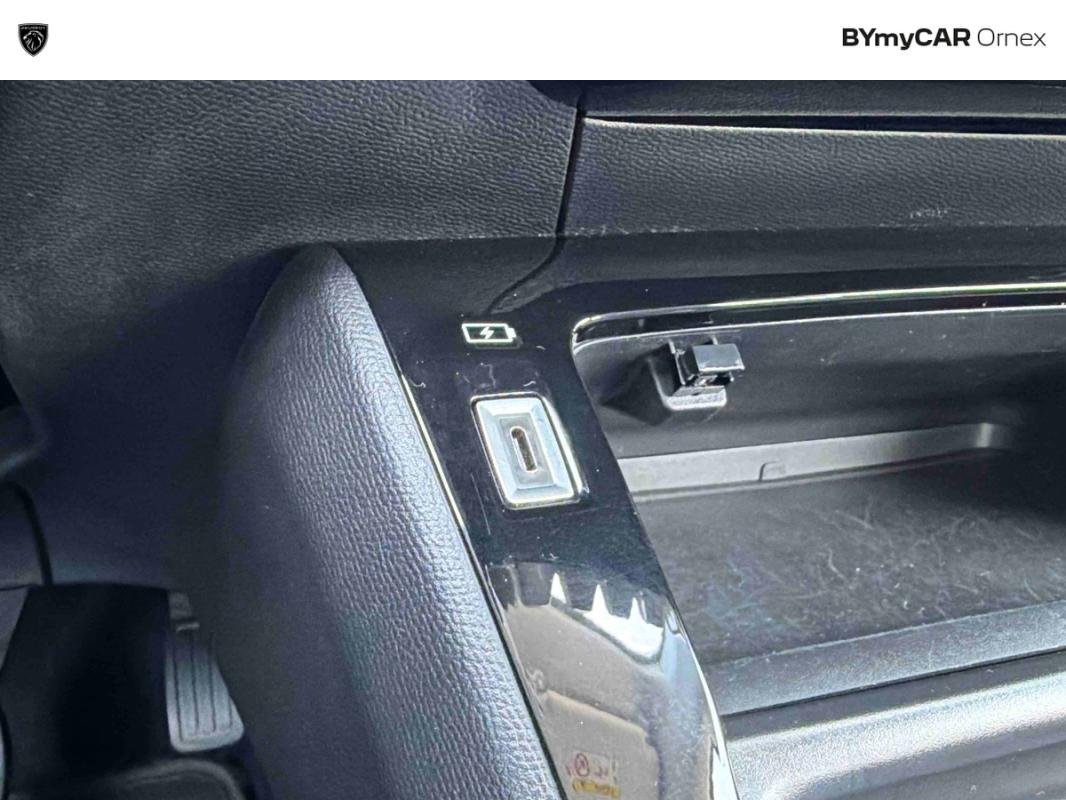 Peugeot 208 - Photo 26