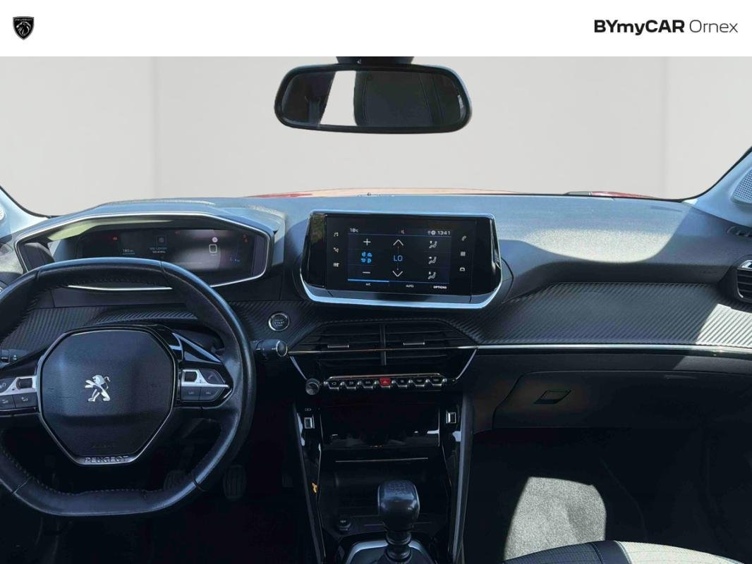 Peugeot 208 - Photo 9