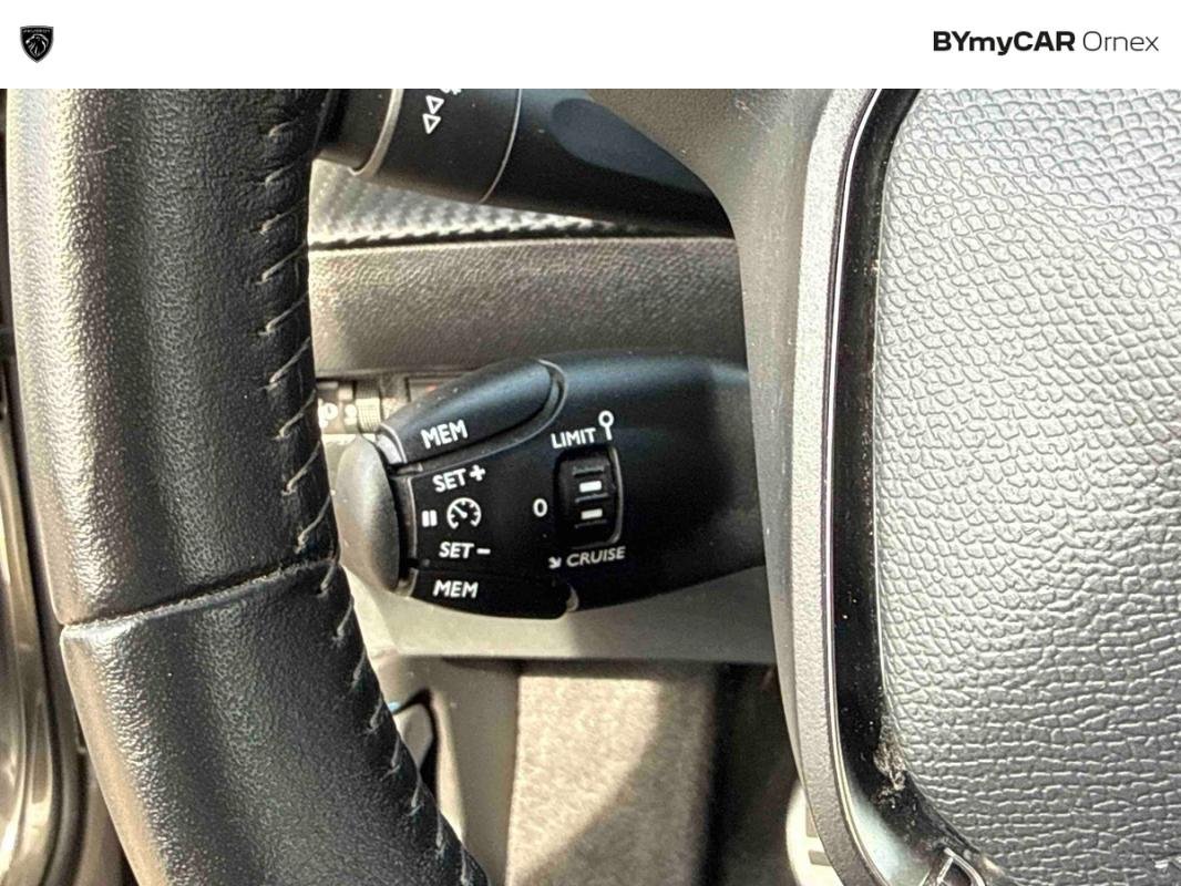 Peugeot 2008 - Photo 21