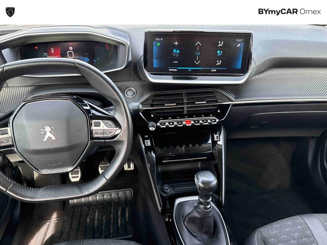 Peugeot 2008 - Photo 9