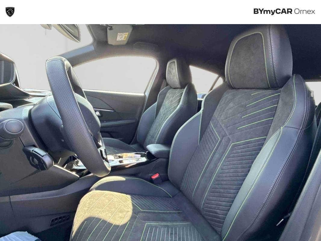 Peugeot 208 - Photo 11