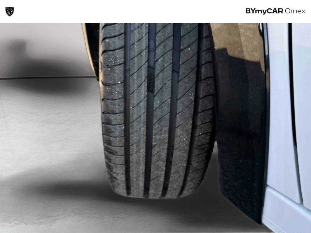 Peugeot 208 - Photo 13