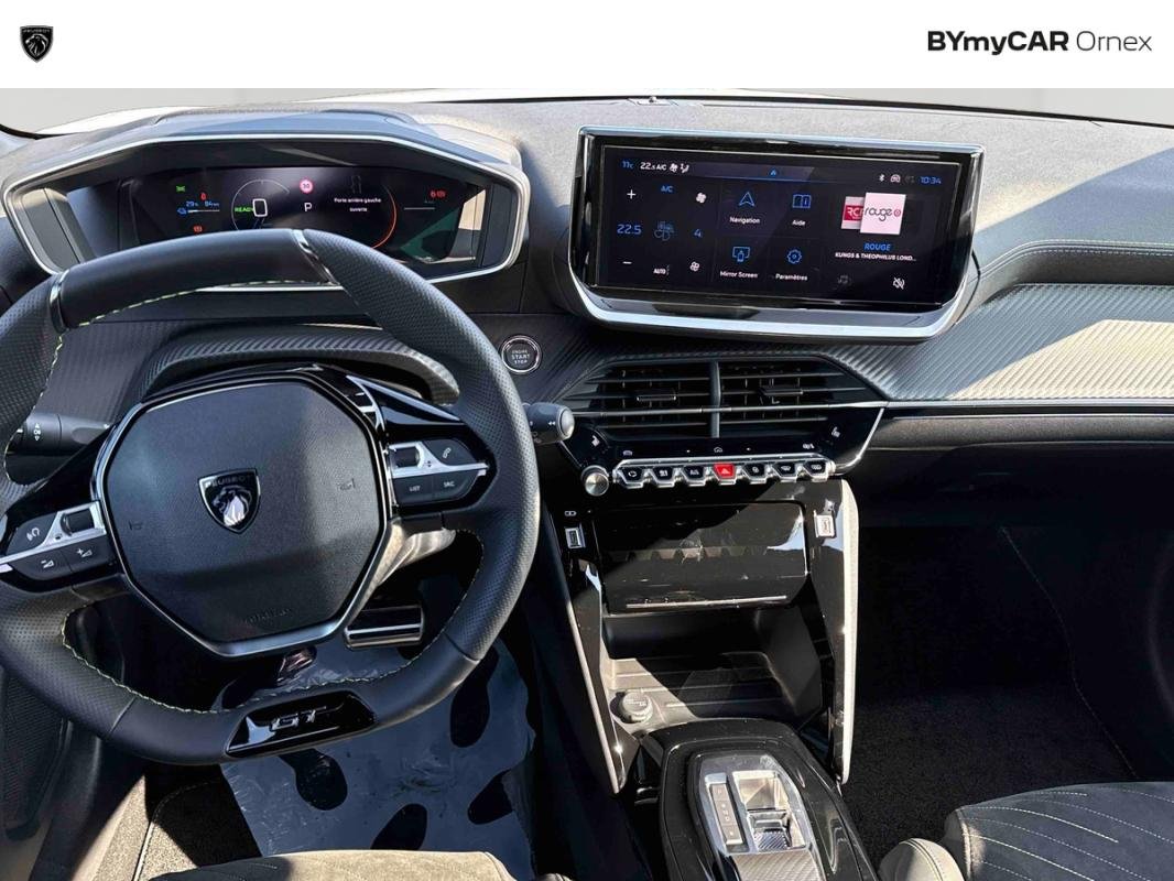 Peugeot 208 - Photo 9
